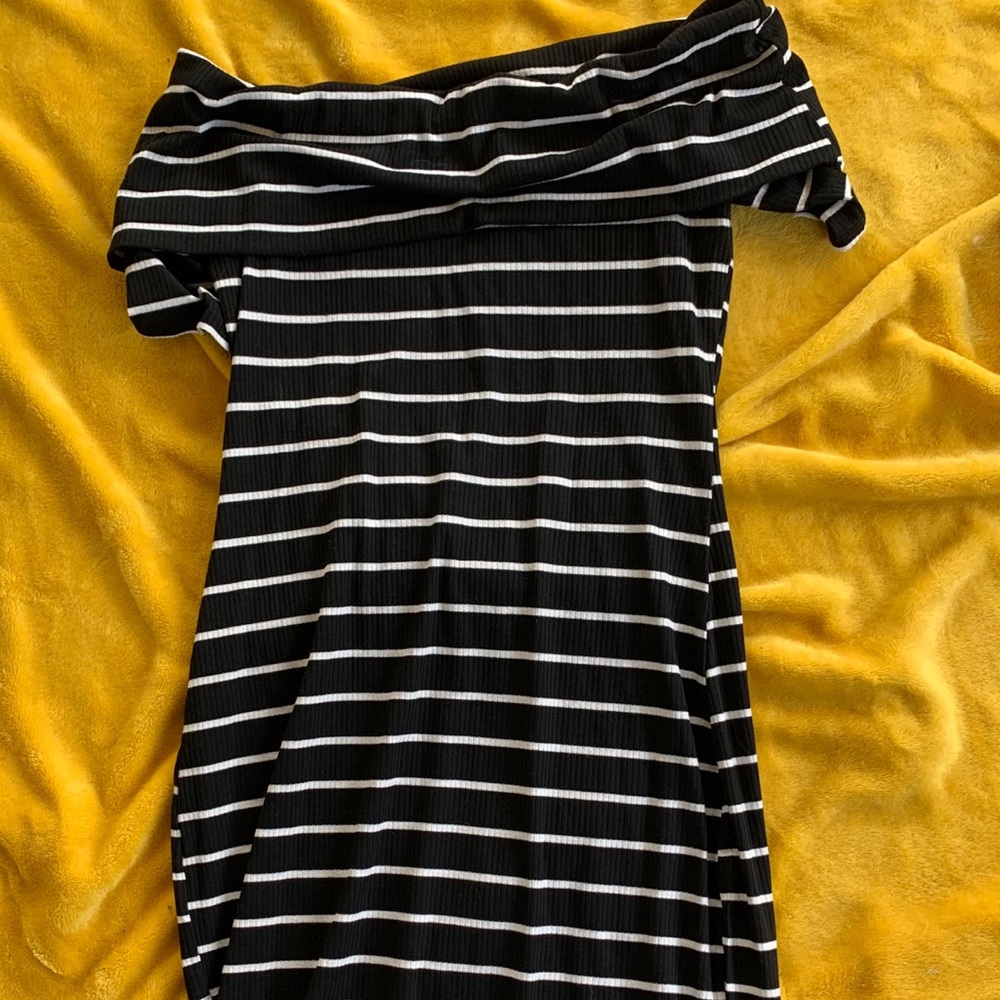 Off the shoulder Juicy Couture dress